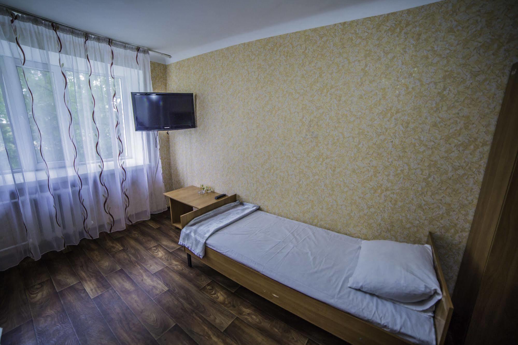 Economy Hotel Zhyger Astana Bagian luar foto